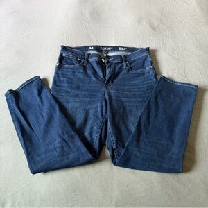 Size 31 J. Crew Women’s Dark Blue ‘03 Slim Jeans